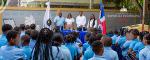 Director General de Minería acompaña a la comunidad educativa en el inicio del año escolar 2026-2027